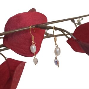 18k Mother Of Pearl Aurora Borealis Glass Beads Transparent Earrings